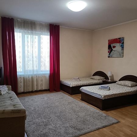 Apartments "Domovik" Івана Парканія 2А Кв 19 Mukaczewo Zewnętrze zdjęcie